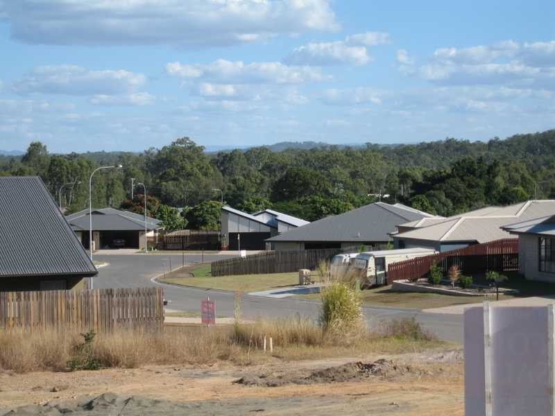 14 Melanie Court, Boyne Island QLD 4680