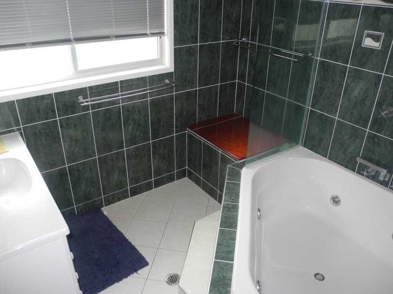 21 Bellemere Court, Boyne Island QLD 4680