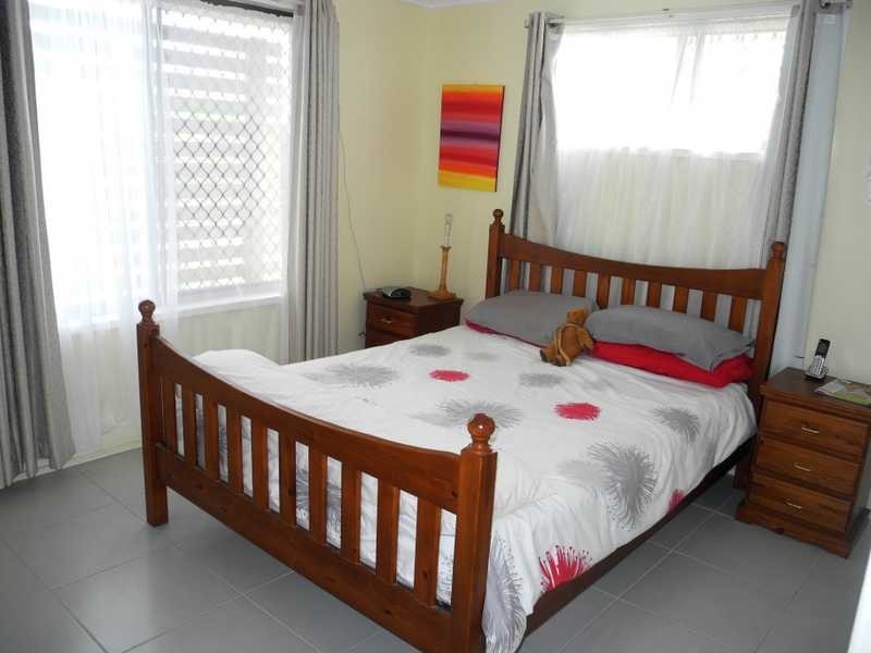 1/27 Alkina Crescent, Boyne Island QLD 4680