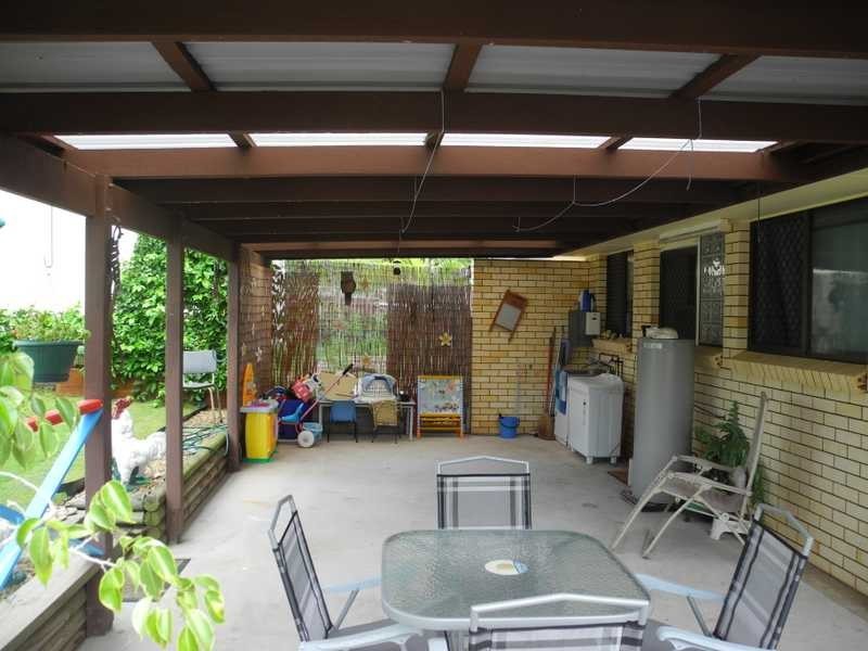 1/27 Alkina Crescent, Boyne Island QLD 4680