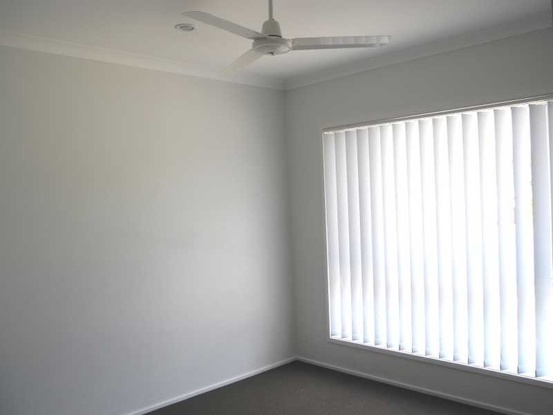 35 Clover Crescent, Boyne Island QLD 4680
