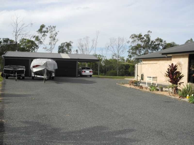 16 Hennie Drive, Benaraby QLD 4680