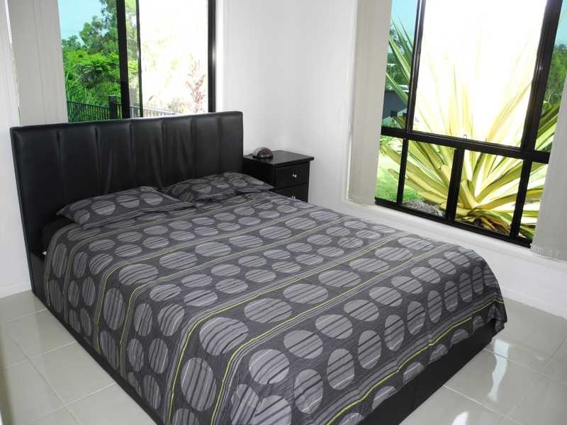 16 Hennie Drive, Benaraby QLD 4680