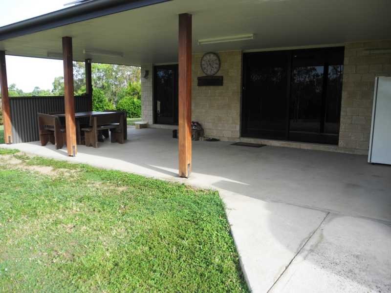 16 Hennie Drive, Benaraby QLD 4680