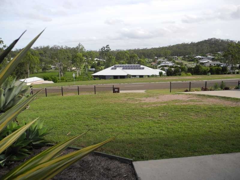 16 Hennie Drive, Benaraby QLD 4680