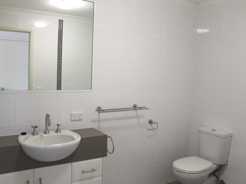 Apartment/15/8a Wyndham Avenue, Boyne Island QLD 4680