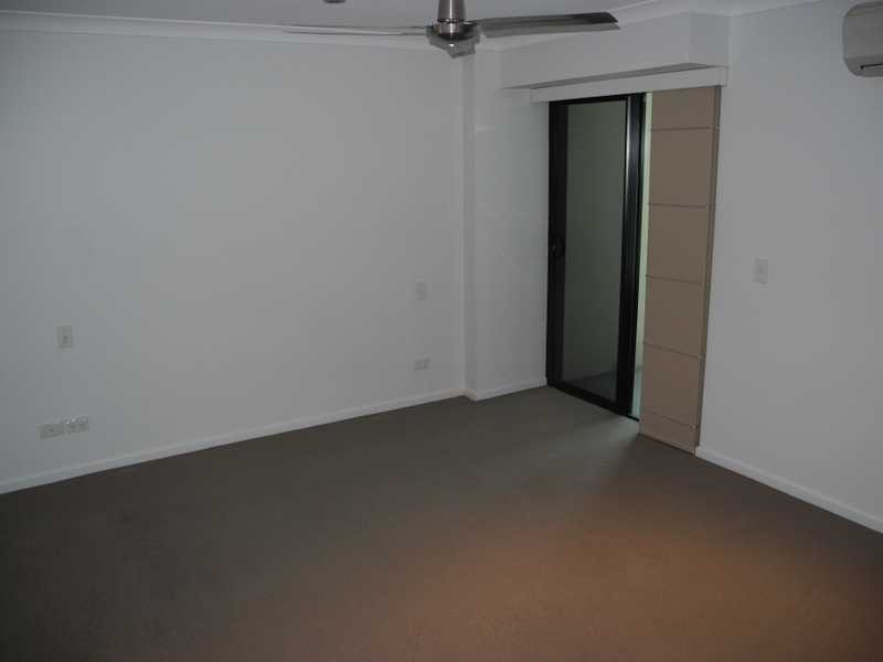 Unit/4/8a Wyndham Avenue, Boyne Island QLD 4680