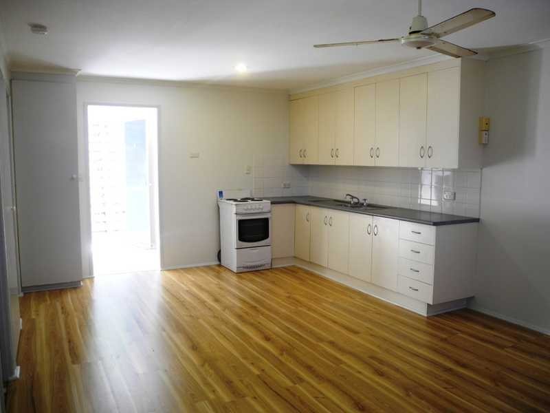 Unit/8/32 Elizabeth Street, South Gladstone QLD 4680