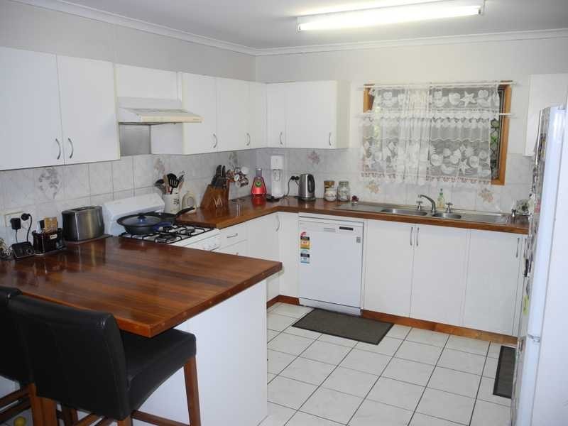 22 Alexander Street, Boyne Island QLD 4680