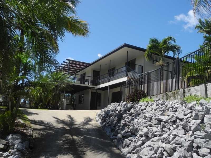 28 Sayre Crescent, Boyne Island QLD 4680