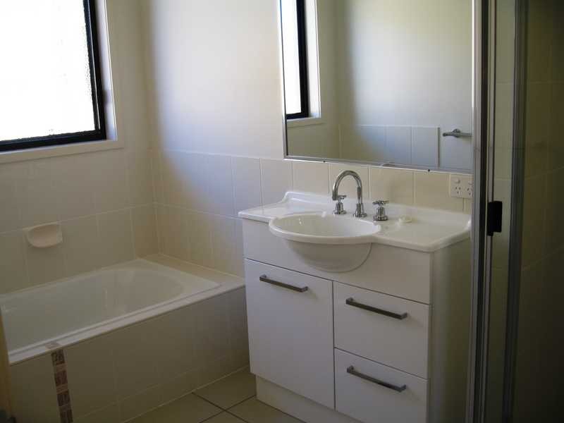 40 Central Avenue, Calliope QLD 4680