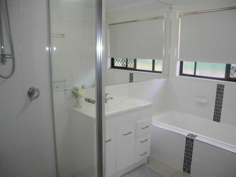 3 Hoddinott Close, Tannum Sands QLD 4680