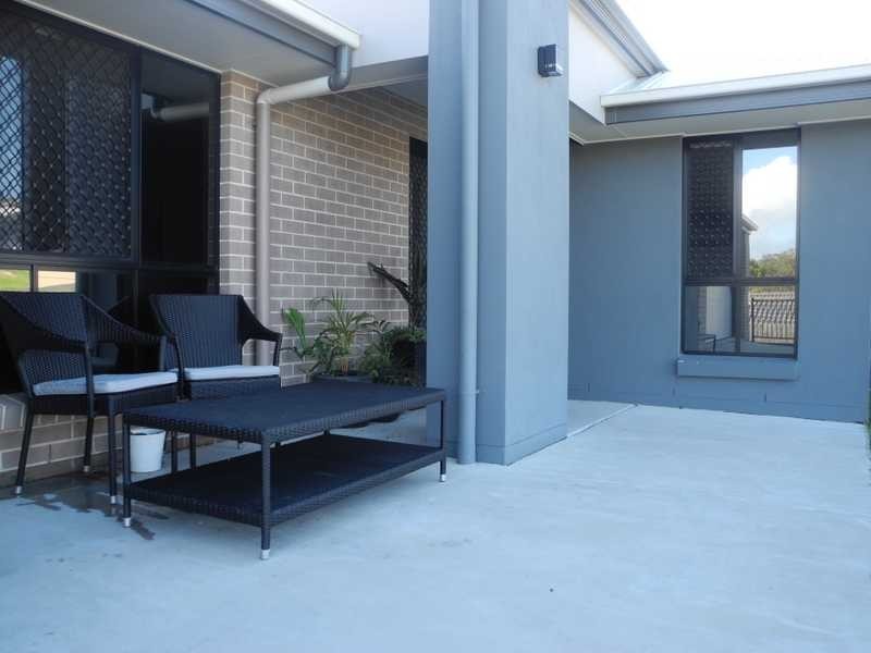 3 Hoddinott Close, Tannum Sands QLD 4680