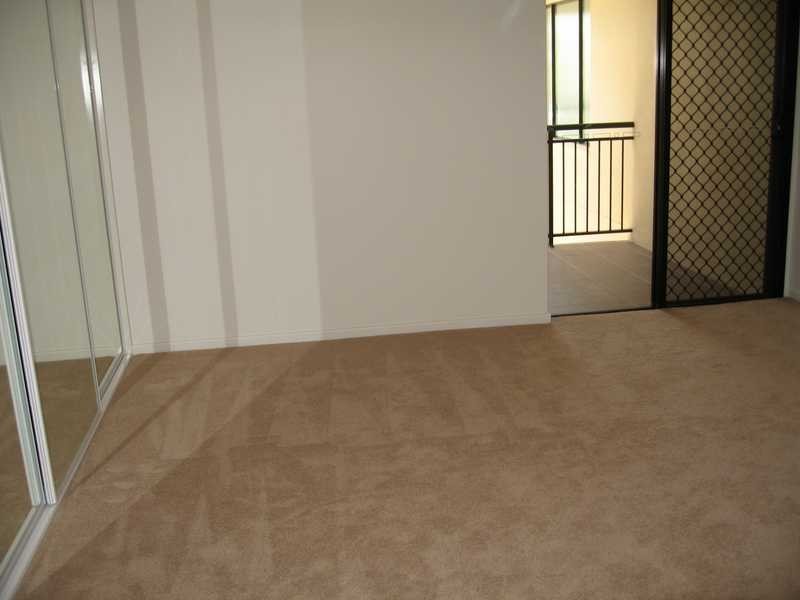 Unit 10/8 A Wyndham Avenue, Boyne Island QLD 4680