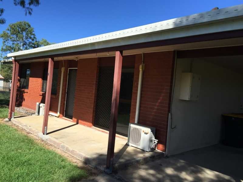 3 Hickman Street, Bororen QLD 4678