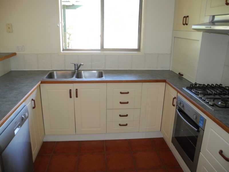 4 Fox Court, Tannum Sands QLD 4680