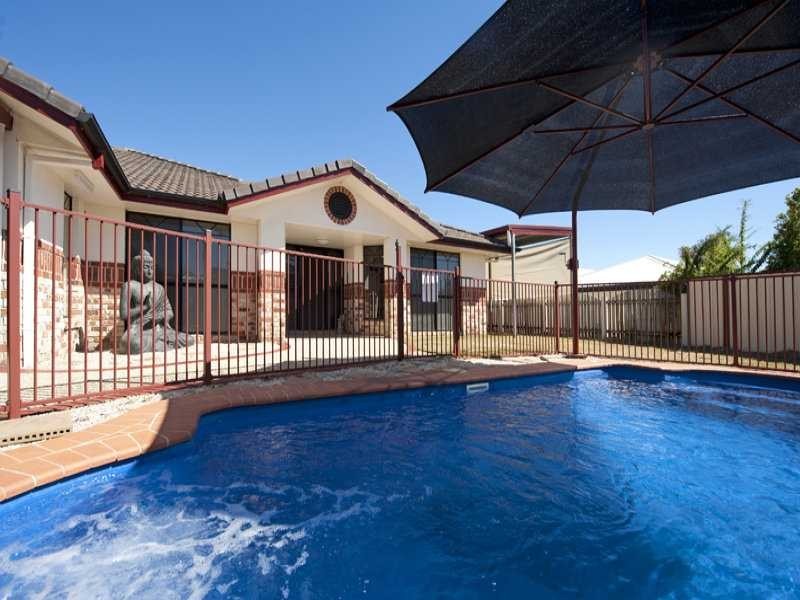 82 Hampton Drive, Tannum Sands QLD 4680