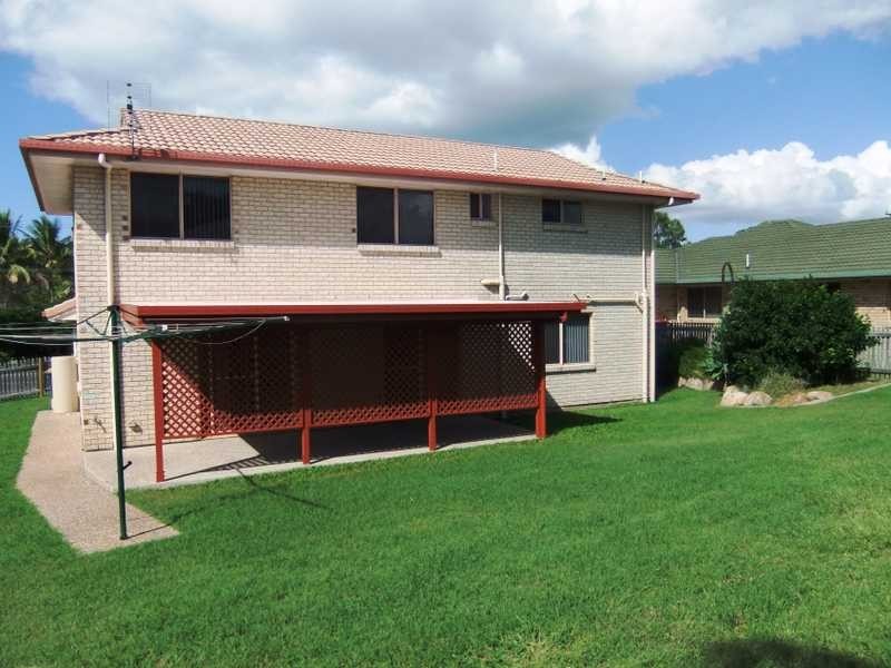 11 Wyndham Avenue, Boyne Island QLD 4680