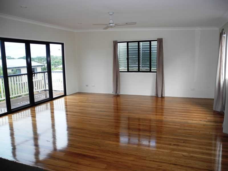 15 Swains Court, Boyne Island QLD 4680