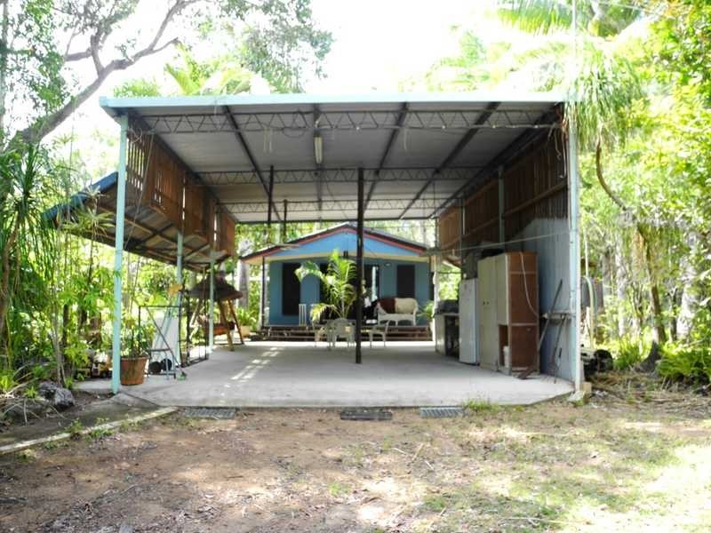 196 Bells Road, Rodds Bay QLD 4678