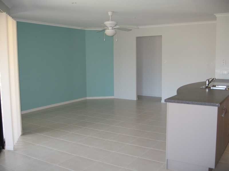 18 Ronald Crescent, Benaraby QLD 4680