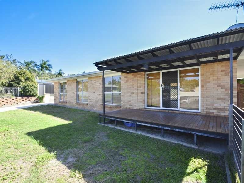 42 Katandra Street, Boyne Island QLD 4680