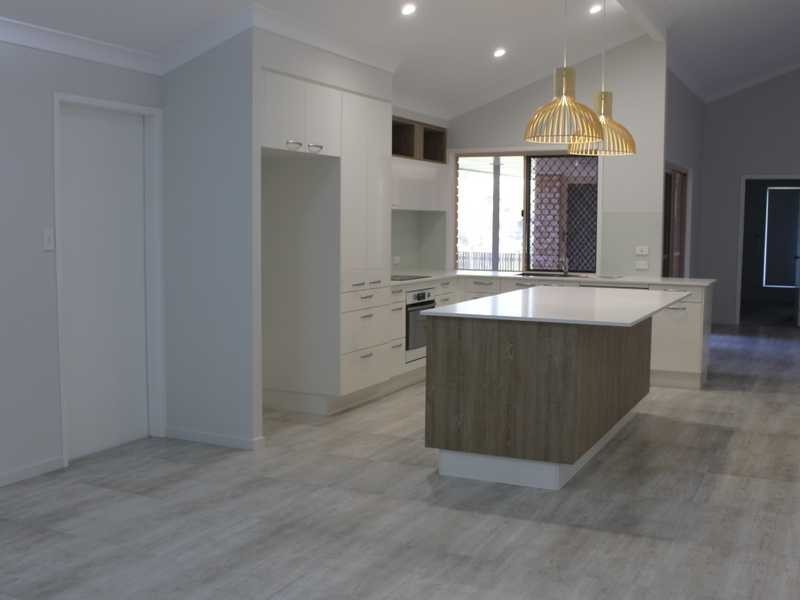 25 The Oaks Road, Tannum Sands QLD 4680