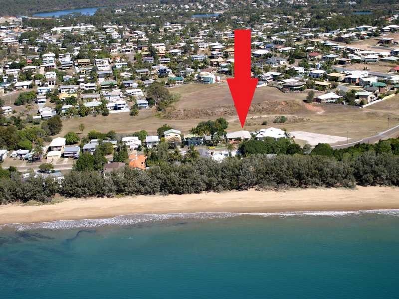 25 The Oaks Road, Tannum Sands QLD 4680