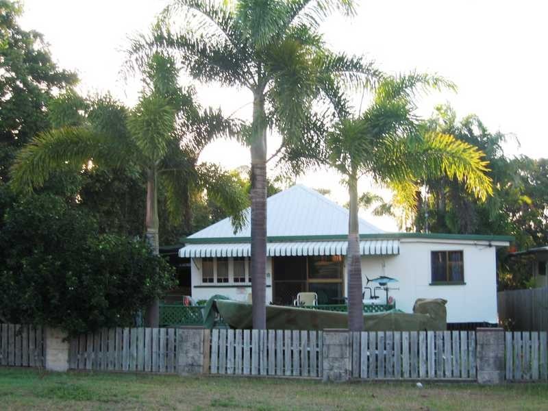 18 Beach Avenue, Tannum Sands QLD 4680