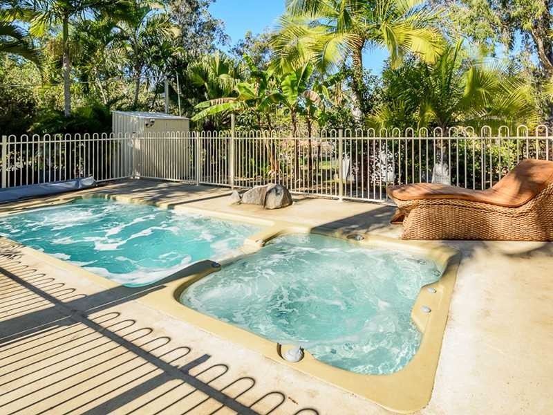 4 Golden Avenue, Tannum Sands QLD 4680