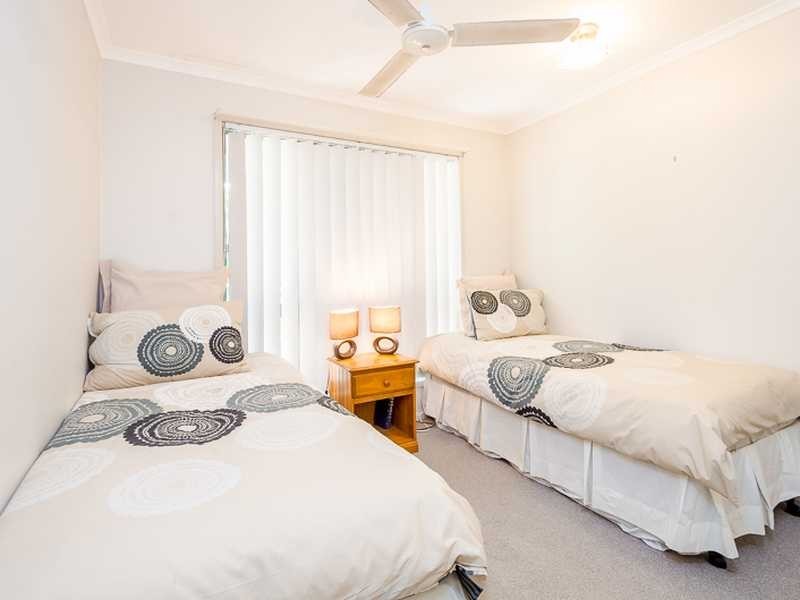 4 Golden Avenue, Tannum Sands QLD 4680
