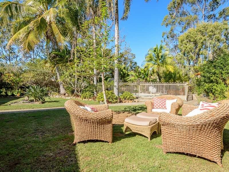 4 Golden Avenue, Tannum Sands QLD 4680
