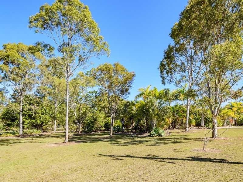 4 Golden Avenue, Tannum Sands QLD 4680