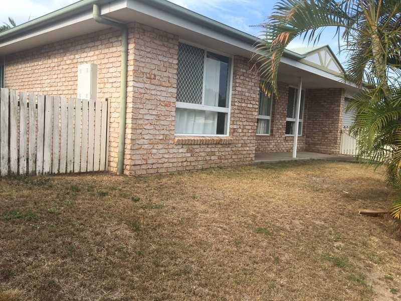 30 Beltana Drive, Boyne Island QLD 4680