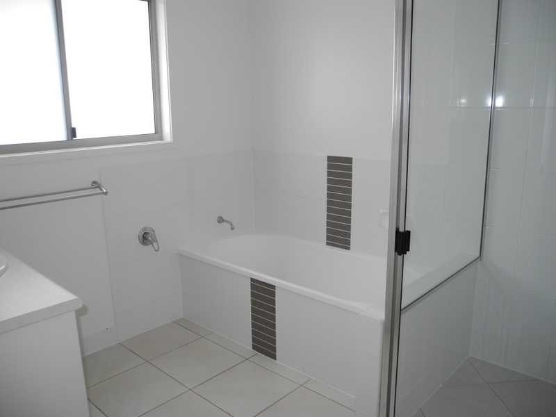 43 Bauhinia Street, Boyne Island QLD 4680