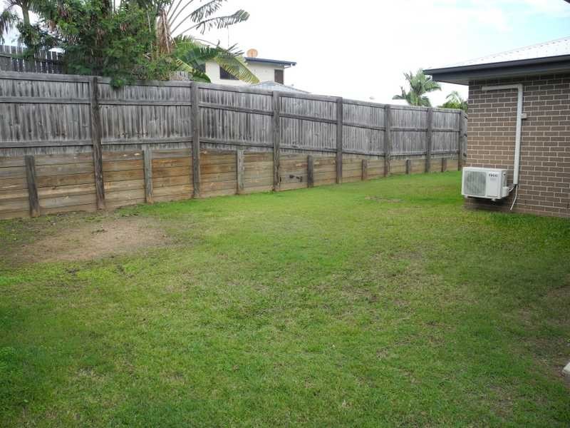 43 Bauhinia Street, Boyne Island QLD 4680