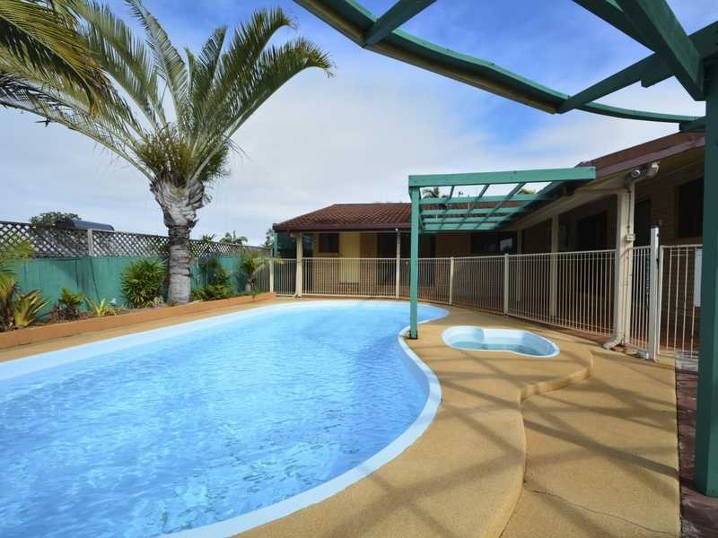29 Winnecke Road, Tannum Sands QLD 4680