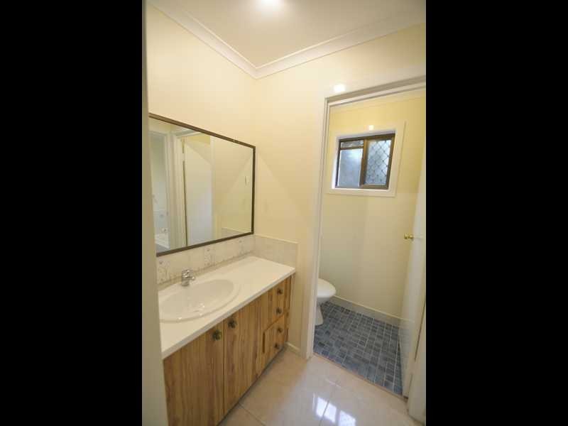 29 Winnecke Road, Tannum Sands QLD 4680