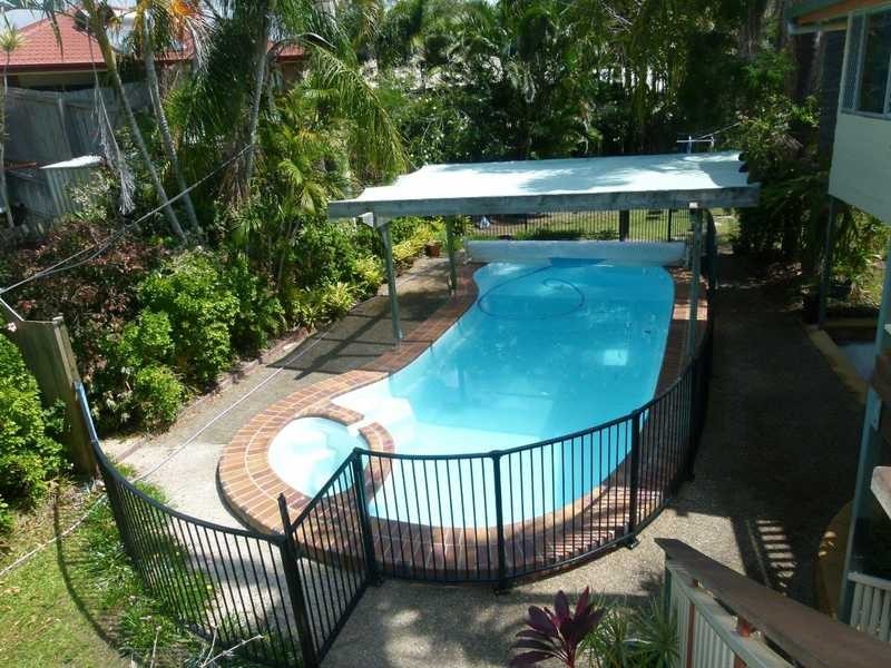 7 Andrew Court, Boyne Island QLD 4680