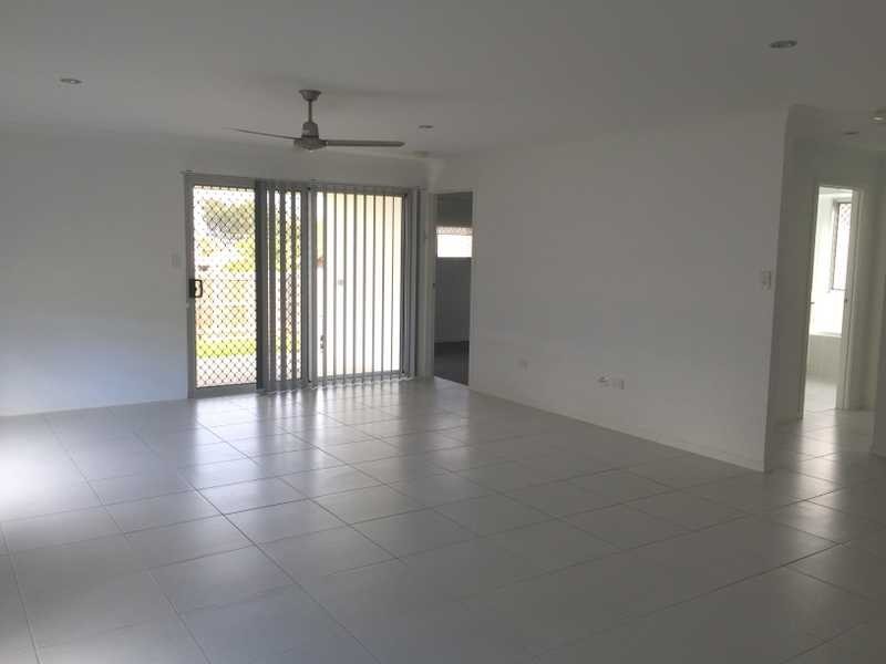 1 Wanda Drive, Boyne Island QLD 4680