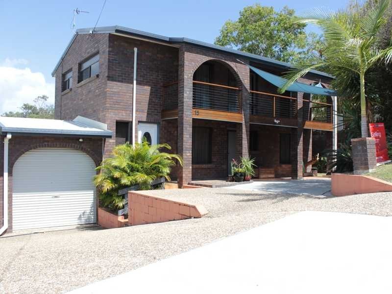 15 Sayre Crescent, Boyne Island QLD 4680