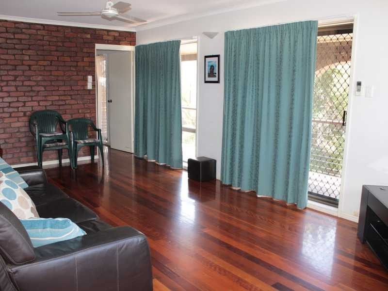 15 Sayre Crescent, Boyne Island QLD 4680