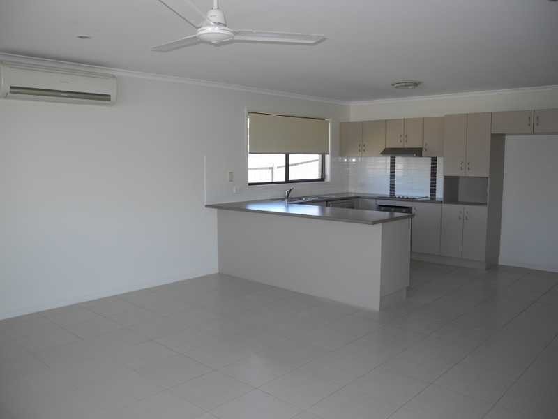 32 Surita Court, Boyne Island QLD 4680