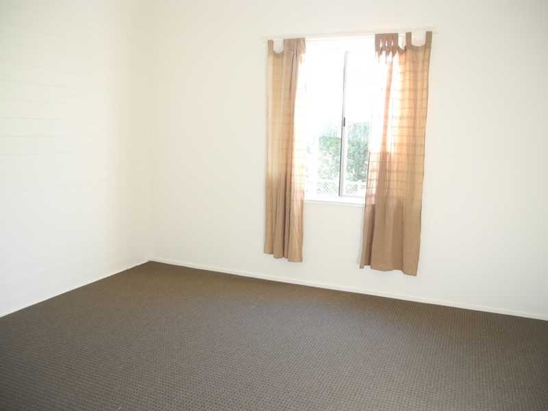 15 Wadeleigh Street, Bororen QLD 4678