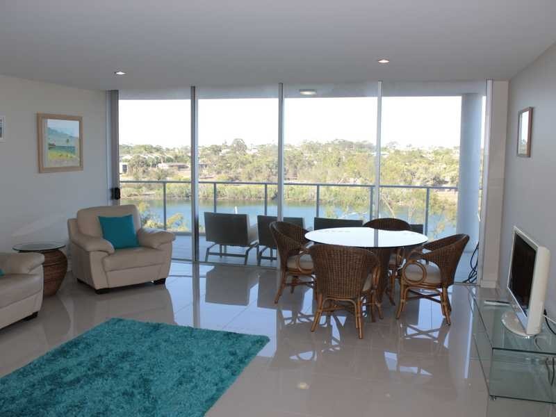 Apartment/17/2 The Promenade, Boyne Island QLD 4680