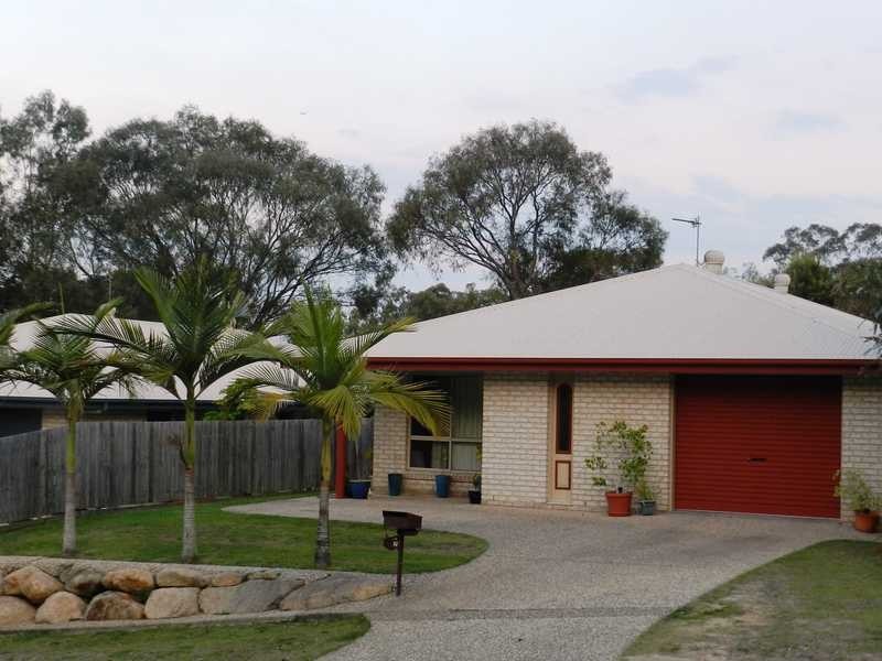 2 Banksia Street, Boyne Island QLD 4680