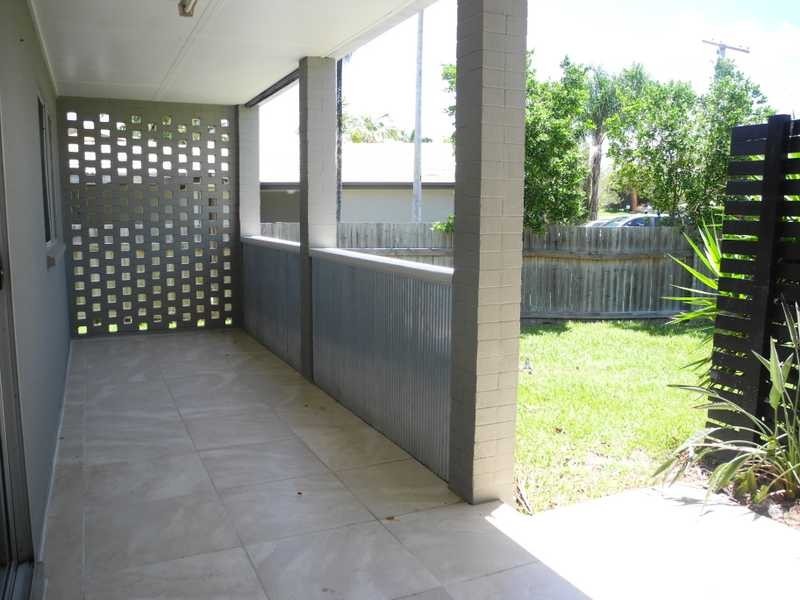 6 Alexander Street, Boyne Island QLD 4680