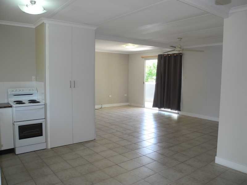 6 Alexander Street, Boyne Island QLD 4680