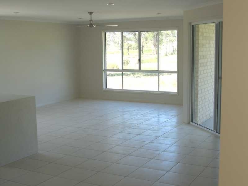 39 Hennie Drive, Benaraby QLD 4680