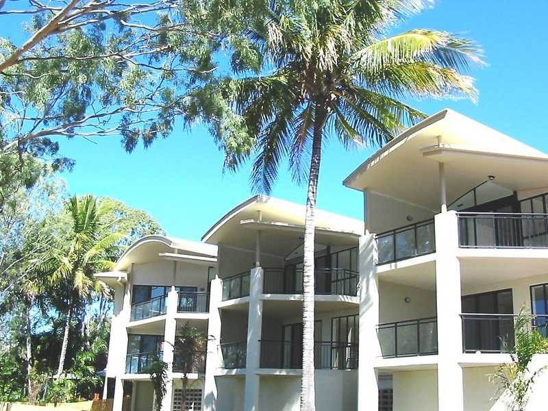 Unit 12/8a Wyndham Avenue, Boyne Island QLD 4680